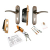 Дверной замок 412-57/45, кл.-верт., в сборе (с цилиндром), ручка перфо, цвет ант. медь (AC) Дверной замок 412-57/45, кл.-верт., в сборе (с цилиндром), ручка перфо, цвет ант. медь (AC)