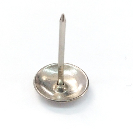 Набор гвоздей обивочных (130 шт), дл. 18,3 мм, толщ. 1,2 мм, ⌀ шляпки 10,7 мм, цвет пол. хром